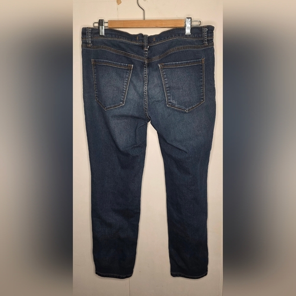 Free People Women’s Straight Leg Jeans - Picture 2 of 9